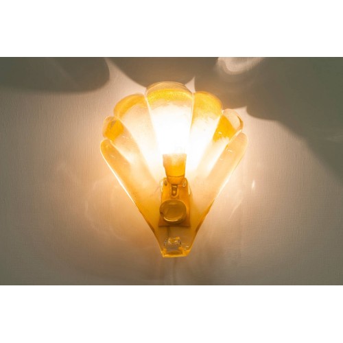 Italian Three Gold Shell sconces, attributed to Barovier & Toso circa 1960's